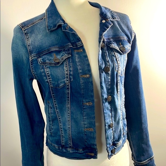 Classic Denim Jacket Distressed Cropped Fit & Stretchy Size S - Picture 4 of 5